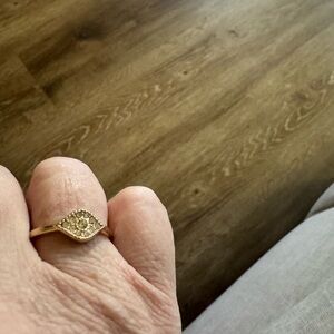 Elegant Gold-Tone Women's Ring